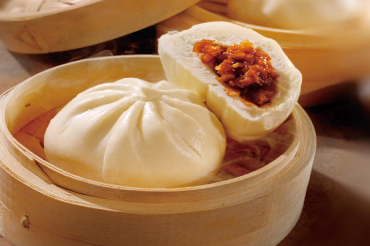 D7. Bao with Pork - La Table des Nations