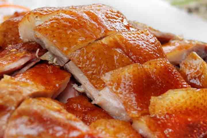 R2. Cantonese Roasted Duck - La Table des Nations