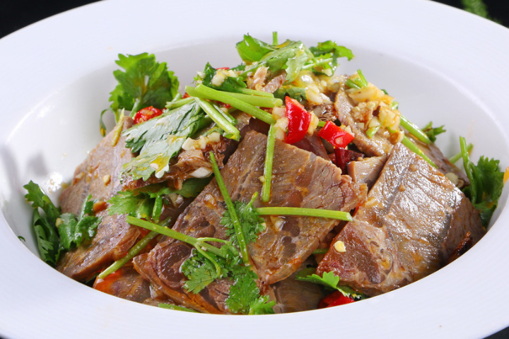L3. Beef with Five Spices - La Table des Nations