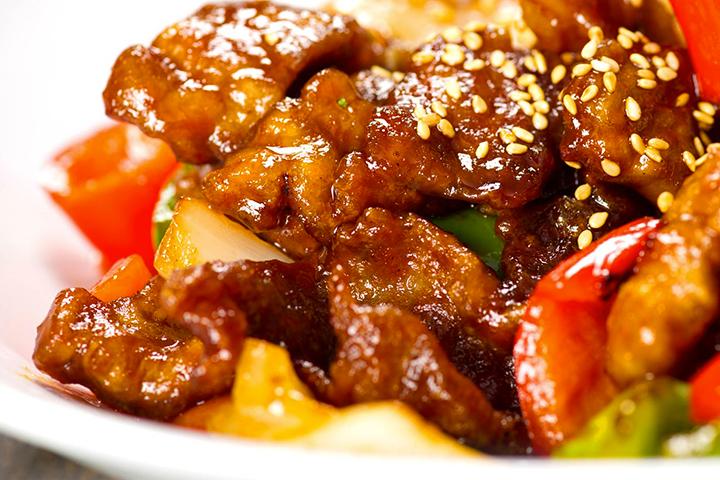 R3. Sweet and Sour Duck - La Table des Nations