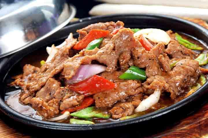 R22. Beef with Black Pepper - La Table des Nations