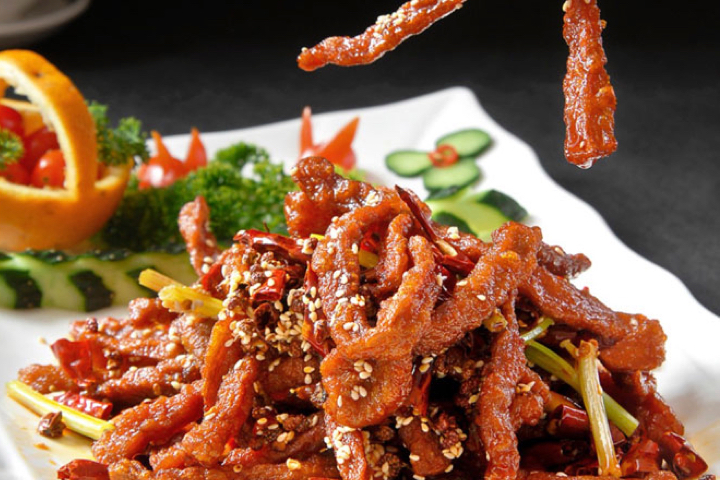 R23. Crispy Beef with Caramel - La Table des Nations