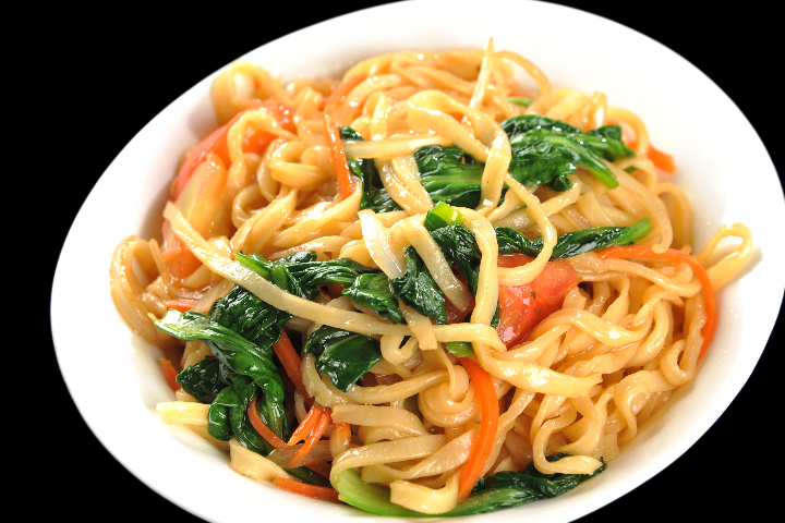 F11. Sautéed Noodles with Vegetable in a Bowl - La Table des Nations