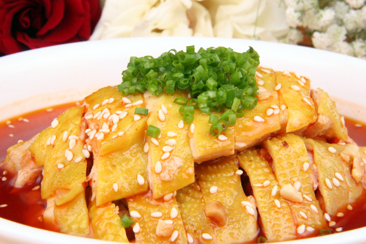 CC1. Steamed chicken with chili sauce - La Table des Nations