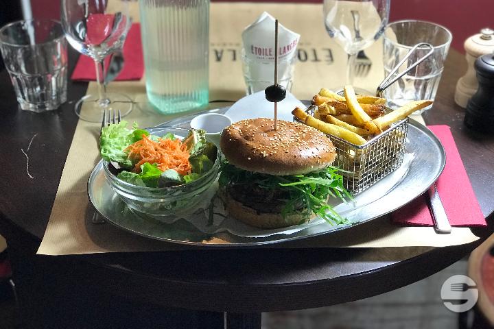 Italian Burger, Basil and black olives bread - Étoile Blanche