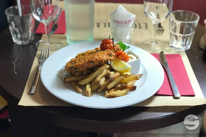 Cordon Bleu in Sage Dress and Corn Flakes - Etoile Blanche