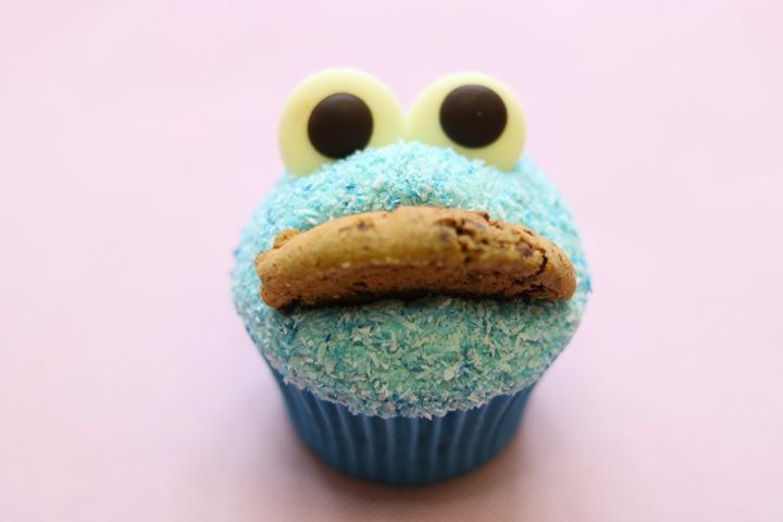 Cupcake Monster - Happy Beck