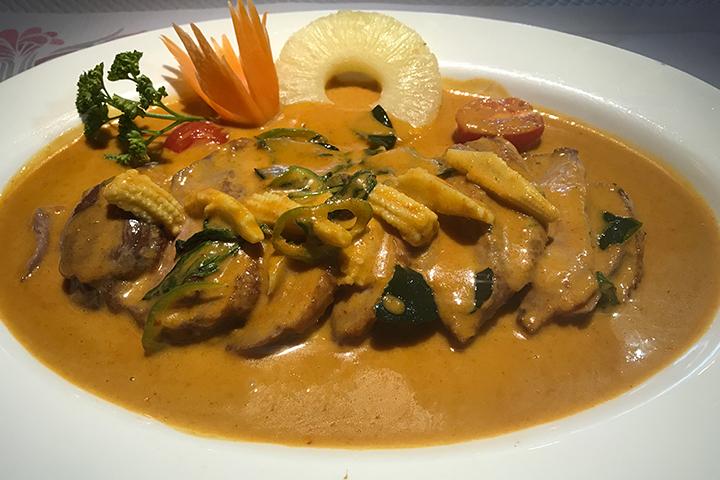 45. Kaeng Phet Ped Yang - Ming Xuan
