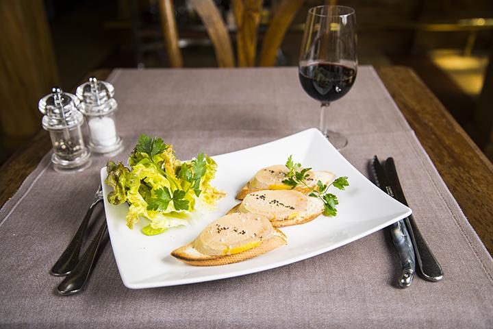 Hot / cold homemade foie gras - Le Bistrot du Boucher