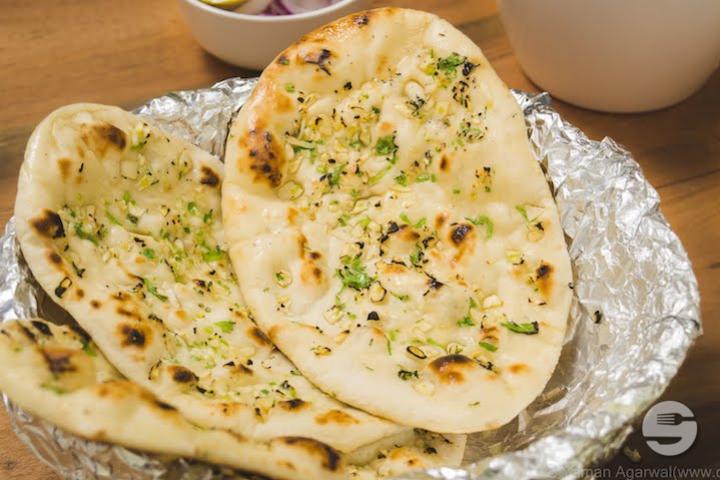 Naan à l'Ail - Royal India