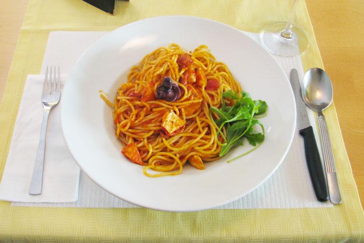 71. Spaghetti "Frutti di Mare" - Die Tomate Steakhouse *