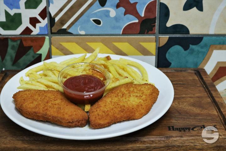 Poulet Schnitzel mit Pommes - Happy Chef