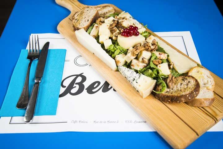 Antipasto di formaggio - Caffè Bellini - Lunch *