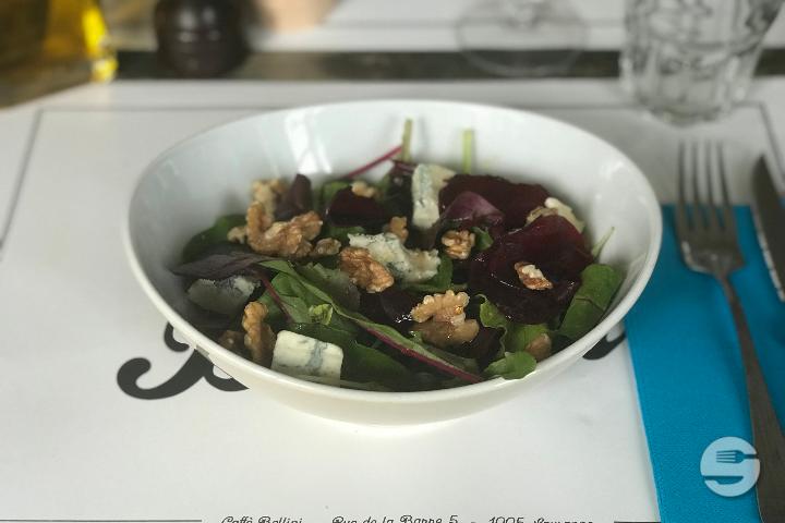 Lettuce, beet, gorgonnzola cheese, peer and honey - Caffè Bellini - Lunch *