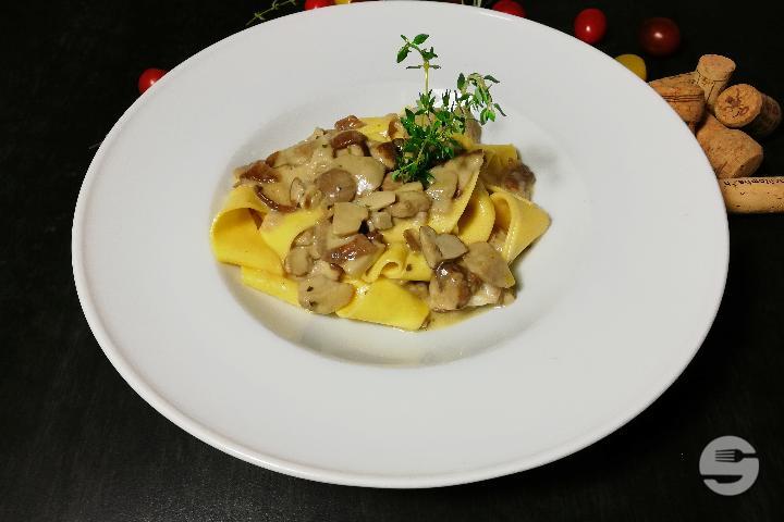 Pappardelle Rustiche - Caffè Bellini