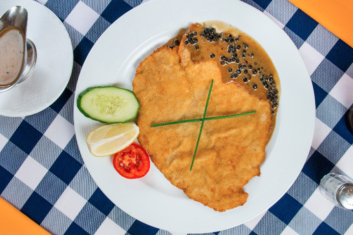Schweinsschnitzel Pfefferkörndel - Schnitzelhuus