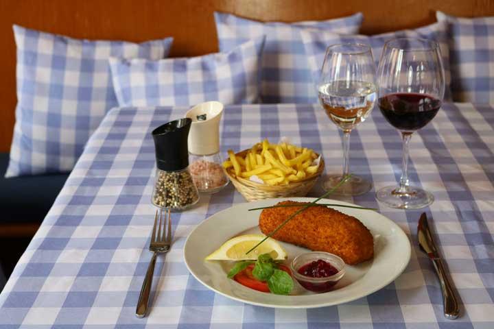 133. Schweins-Cordon Bleu "Classic" - Schnitzelhuus