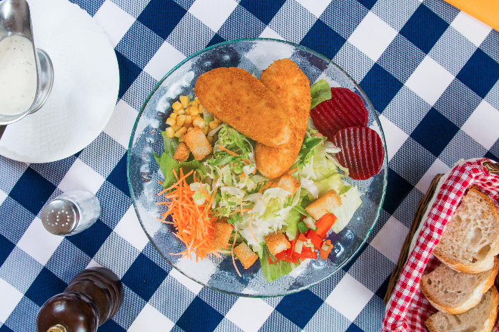 190. Fitnessteller Vegischnitzel ( Quorn ) - Schnitzelhuus