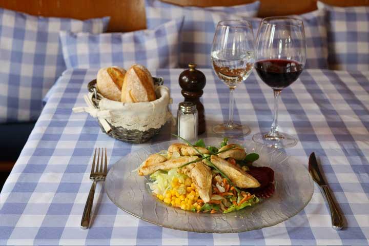 190. Fitnessteller Vegischnitzel ( Quorn ) - Schnitzelhuus