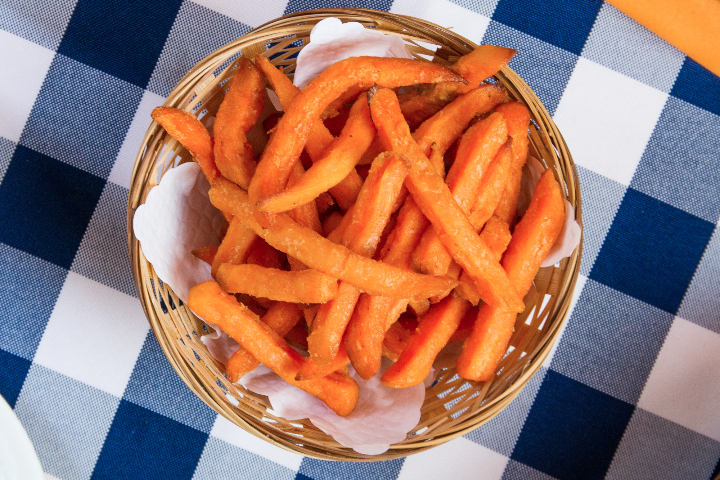 Süsskartoffel Frittes - Schnitzelhuus