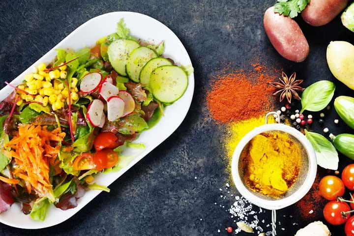 Gemischter Salat an Balsamico Dressing, Olivenöl - Wurst & Moritz