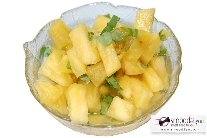 Fresh pineapple - Mango Deck (Bourg de Four)