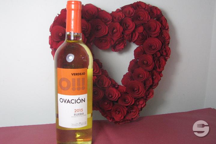 OVACIÓN VERDEJO, RUEDA DO - Roses & Sparkles