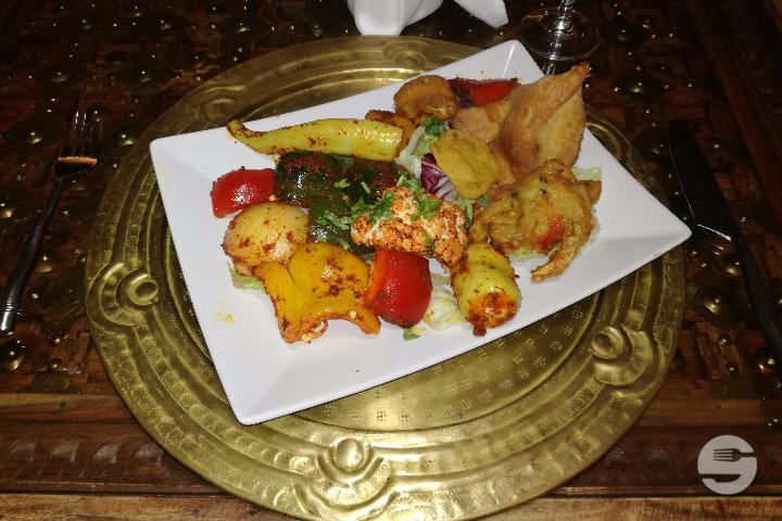 Vegi Platter - Crown of India