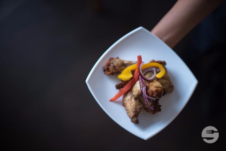 Chicken Wings with Onion - Queen Idia