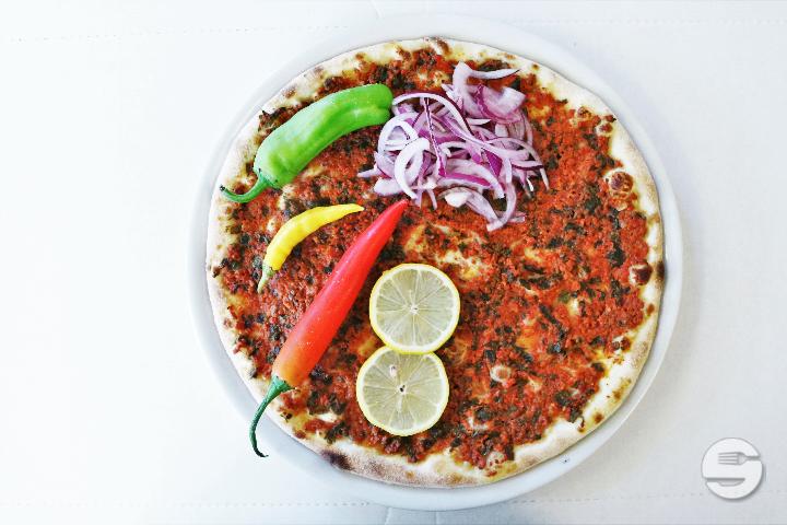 Lahmacun Menü - Lindentreff