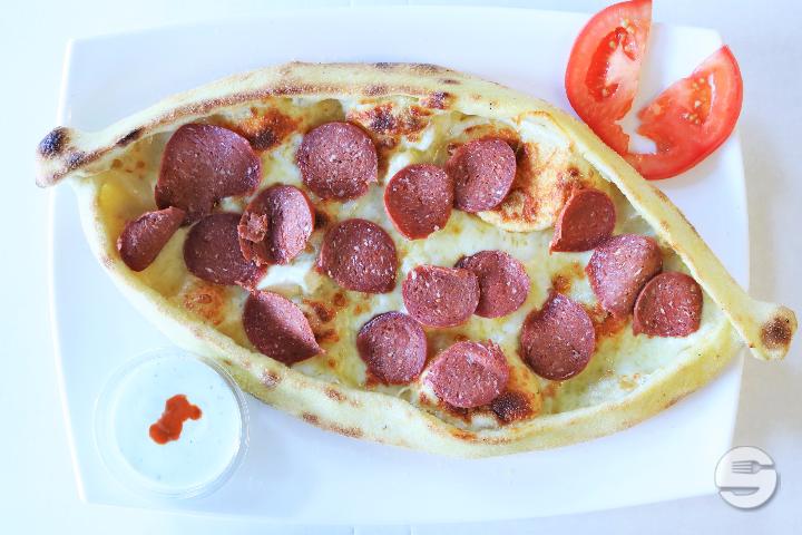 Sucuk Pide Menü - Lindentreff