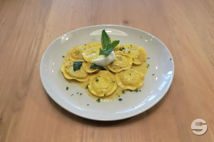 Ravioli Ricotta e Spinaci - Pane e Olio *