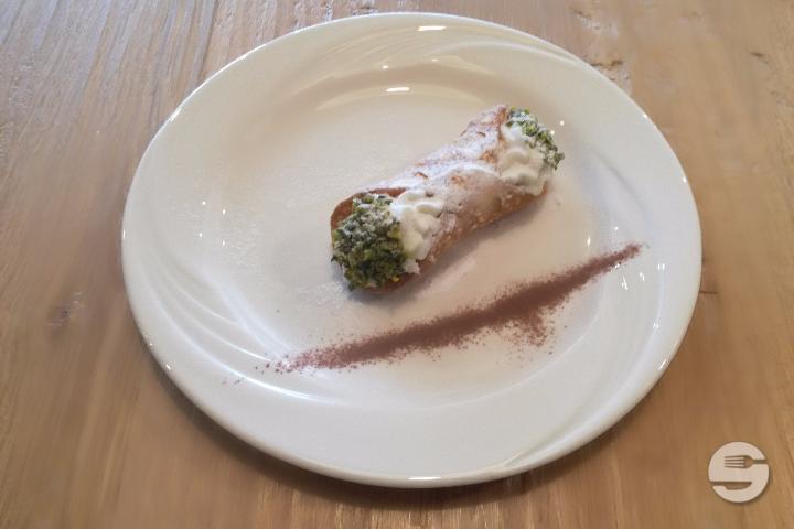 Cannolo siciliano - Pane e Olio *