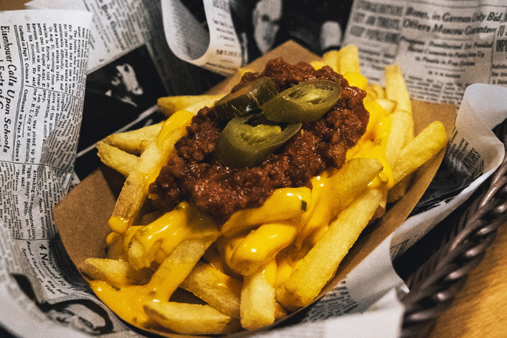 Chilli-Cheesefries - Burgermeister
