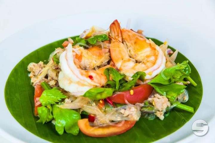 8. Würziger Glasnudelsalat Thai Style - Moreeda *