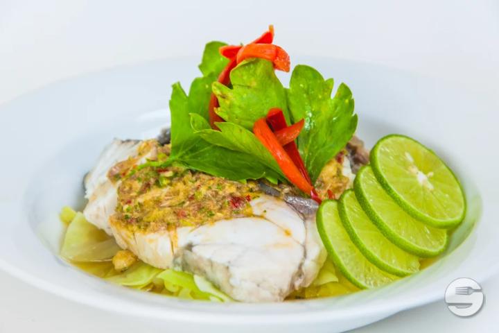 29. Gedunsteter Fisch in Limettensauce - Moreeda *