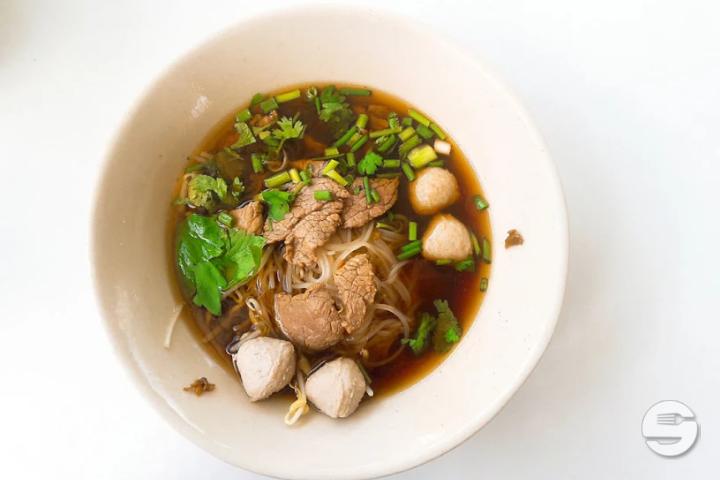 53. Nudelsuppe mit Rindfleisch - Moreeda *