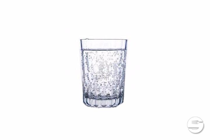 Wasser mit - Hotel Bramen