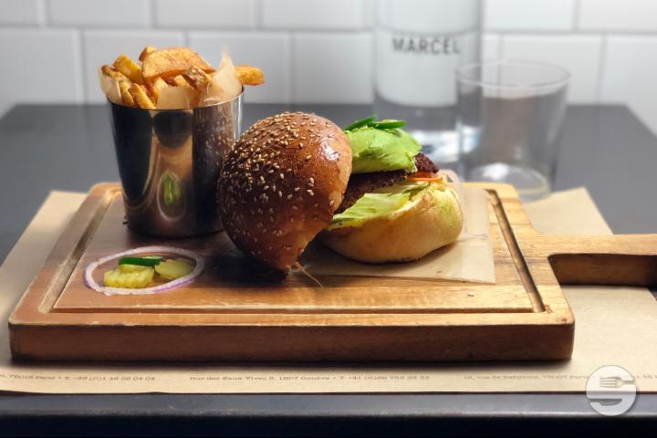 Chicken Burger - Marcel