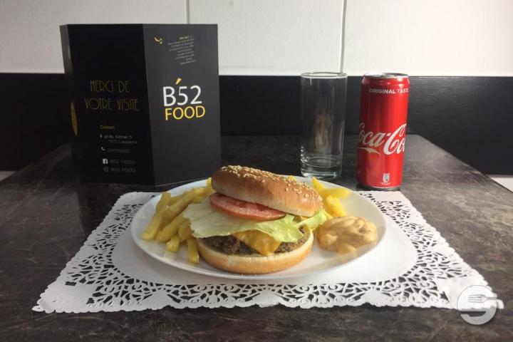Cheese burger - B52 Food