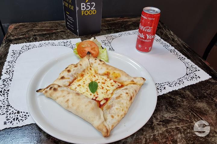 Pizza al chef - B52 Food