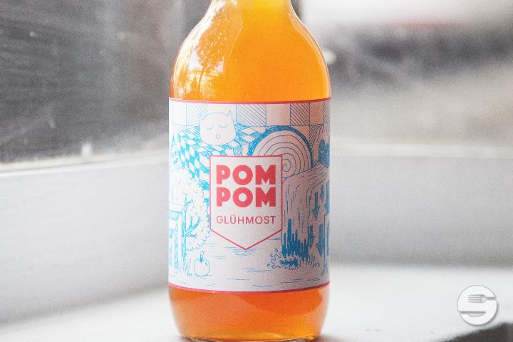 Pom Pom Swiss Glühmost - Coffee & Co Food Ouchy