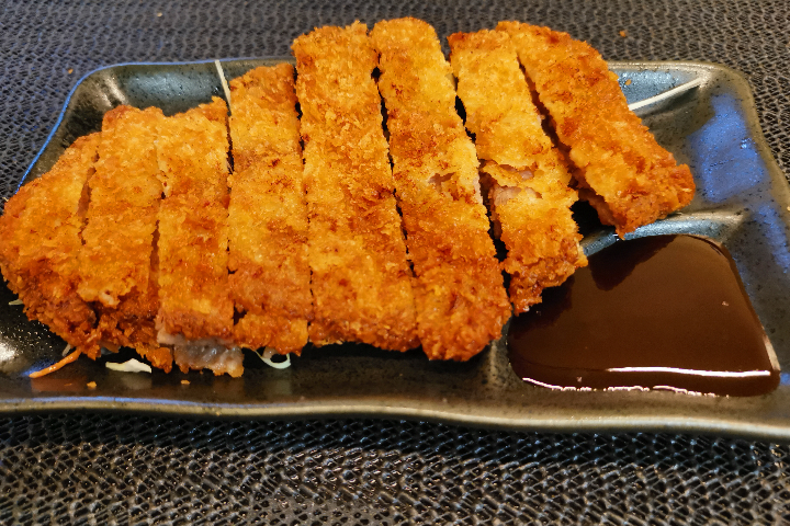016. Porc pané - Au Sakura Sushi