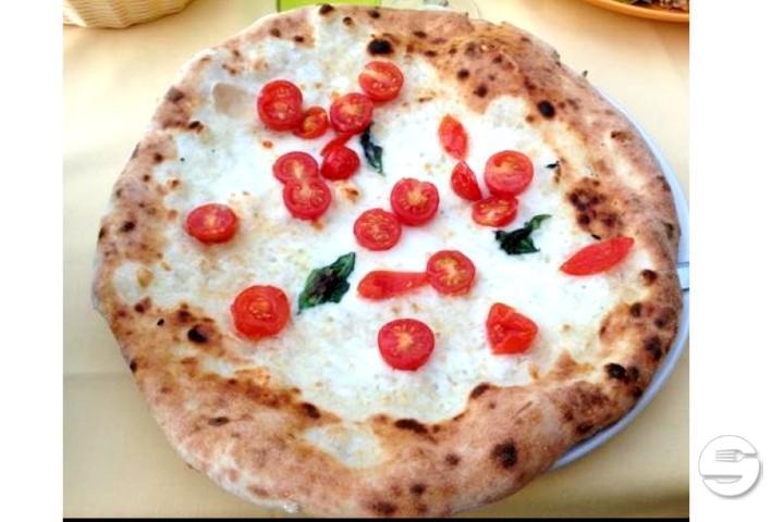 Pizza Ischia - Neapolis - La Taverna di Lucullo