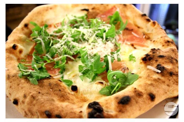 Pizza Capodimonte - Neapolis - La Taverna di Lucullo
