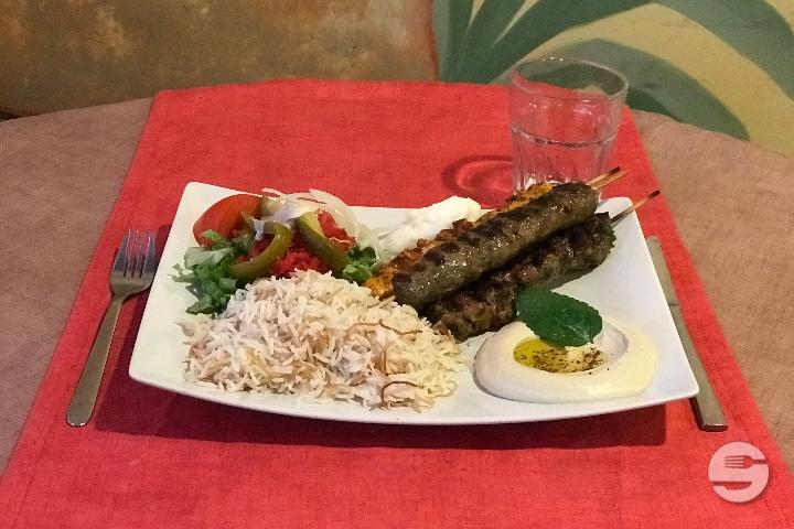 Chich kebab plate - Oriental Food