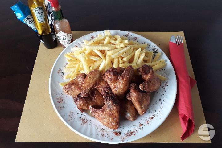 Buffalo wings - Shamrock Pub