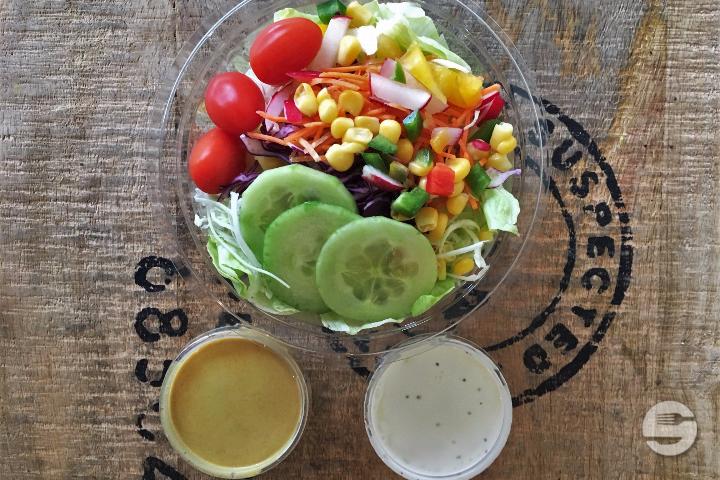 Garden Market Salad - Babi's Bagel