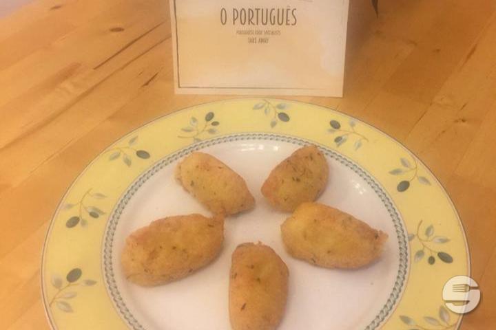 Pasteis de Bacalhau - O Portugues *