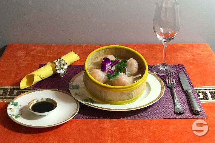 17. Steamed Shrimp Dumplings - Hong Yan